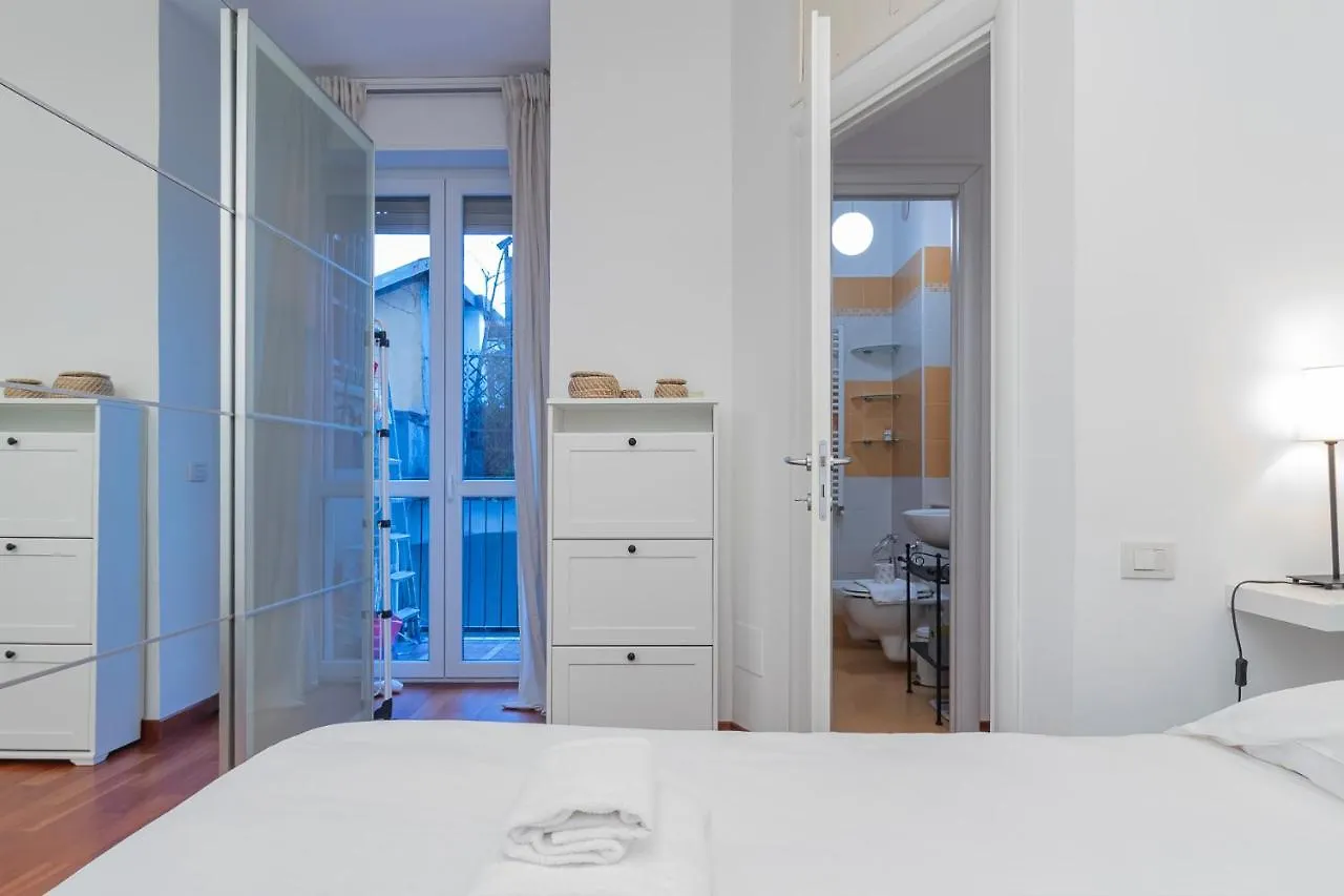 I Host Apartment - Cermenate 9 Milan Italy