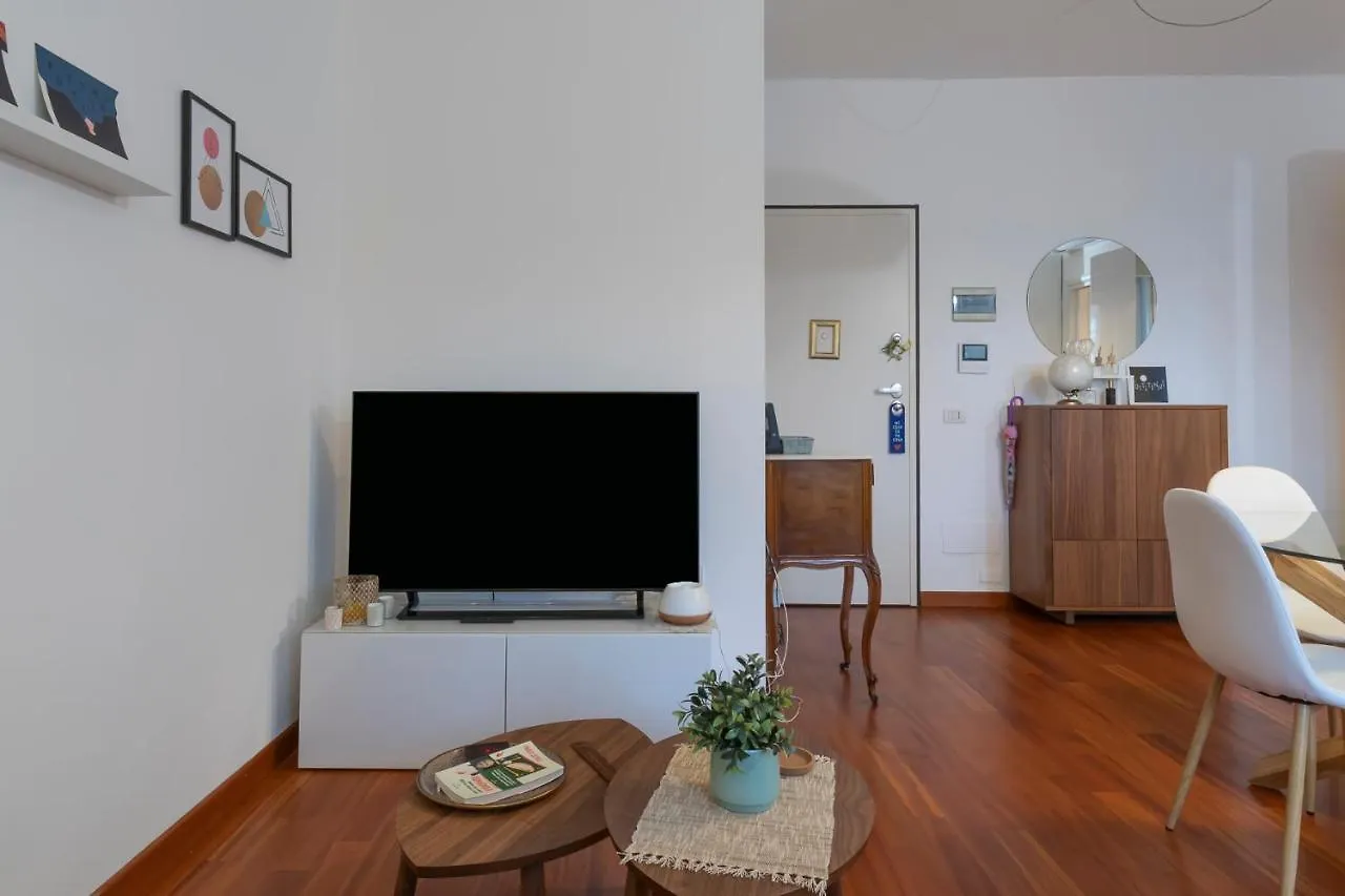 I Host Apartment - Cermenate 9 Milan